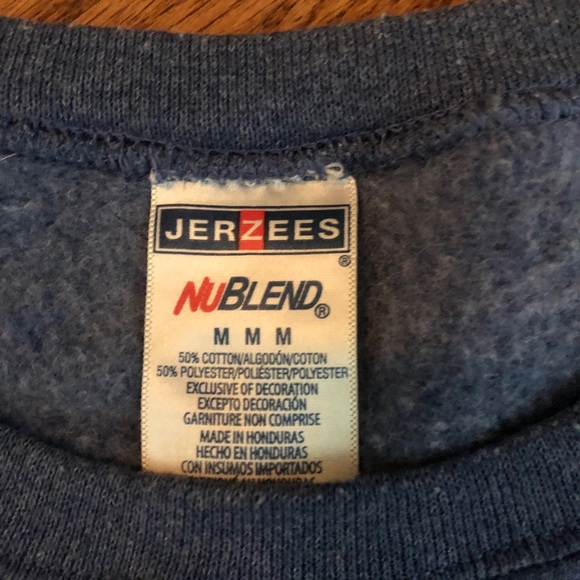 “The Future is Female” sweatshirt - Picture 3 of 3